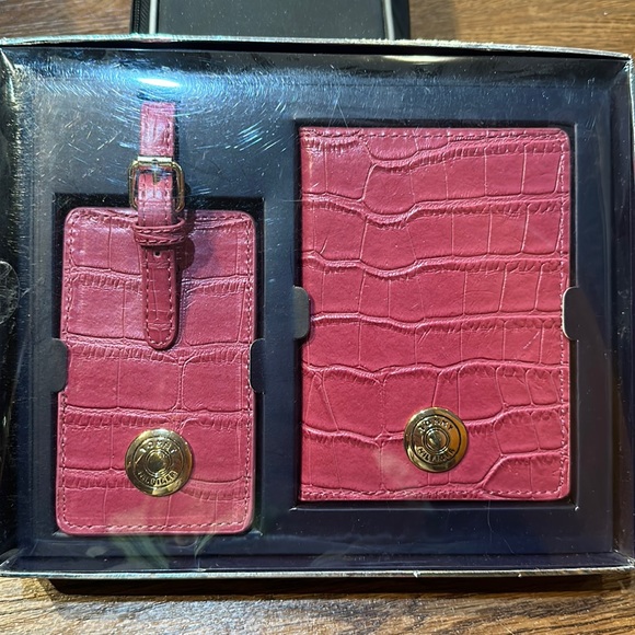 Tommy Hilfiger Other Tommy Hilfiger Luggage Tag And Passport Case